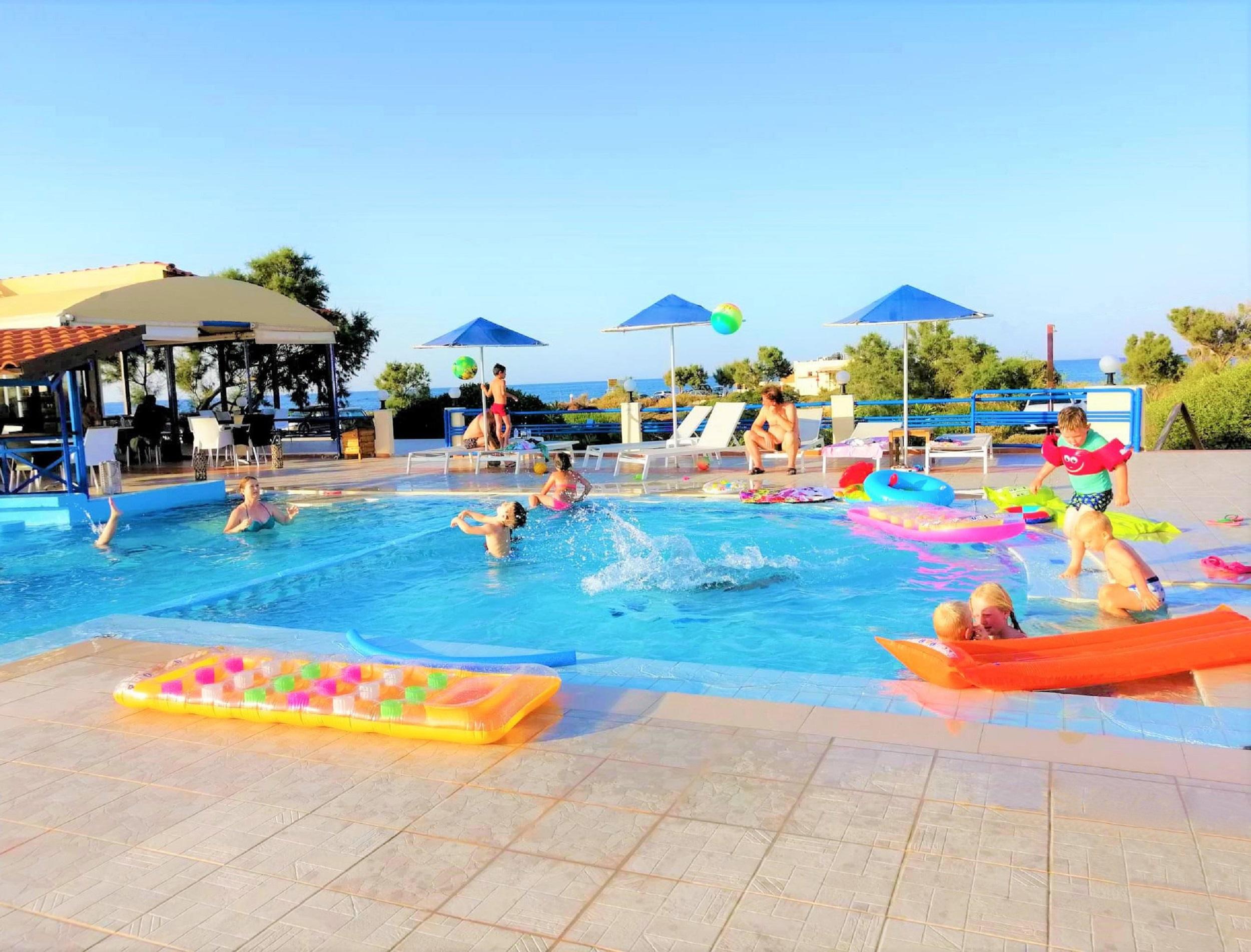 Zorbas Beach Village Hotel Stavrós Extérieur photo